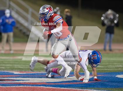 Thumbnail 1 in Westlake vs Hays photogallery.