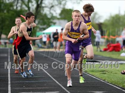 Thumbnail 2 in Harlem Boys Track Regional photogallery.