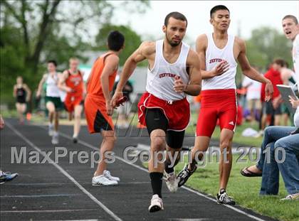 Thumbnail 3 in Harlem Boys Track Regional photogallery.