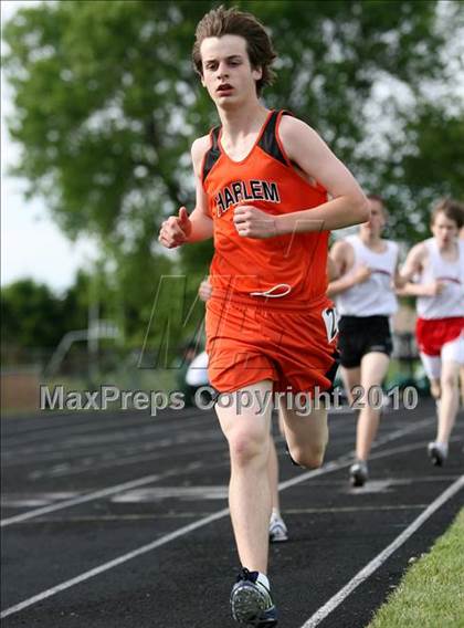 Thumbnail 1 in Harlem Boys Track Regional photogallery.
