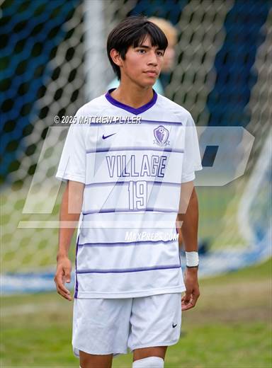 null - Photo 01