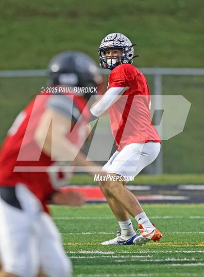 Thumbnail 3 in Frank Varischetti All Star Game photogallery.