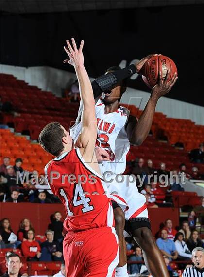 Thumbnail 3 in McPherson vs Ottawa (KSHSAA 4A State 1st Round) photogallery.