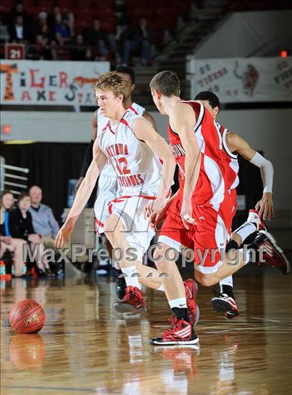 Thumbnail 2 in McPherson vs Ottawa (KSHSAA 4A State 1st Round) photogallery.