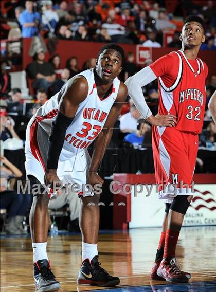Thumbnail 1 in McPherson vs Ottawa (KSHSAA 4A State 1st Round) photogallery.