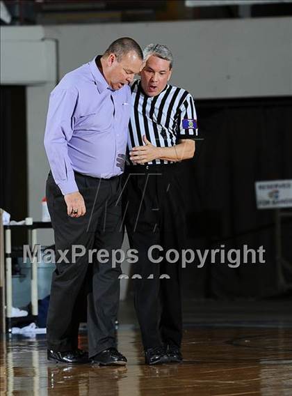 Thumbnail 1 in McPherson vs Ottawa (KSHSAA 4A State 1st Round) photogallery.