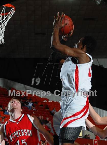 Thumbnail 3 in McPherson vs Ottawa (KSHSAA 4A State 1st Round) photogallery.