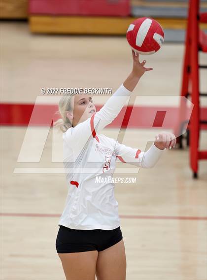 Thumbnail 3 in Howe @ Pottsboro photogallery.