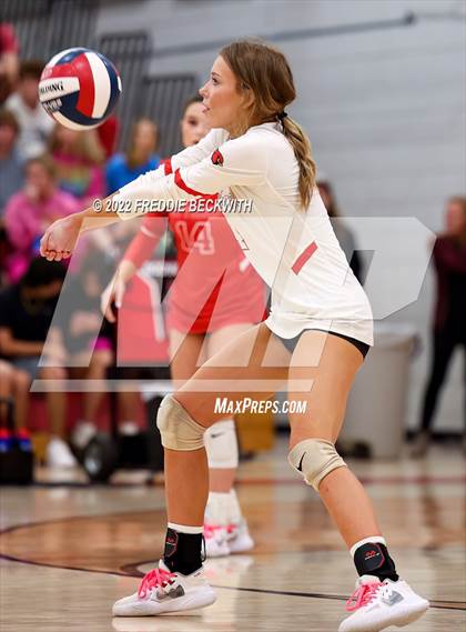Thumbnail 2 in Howe @ Pottsboro photogallery.