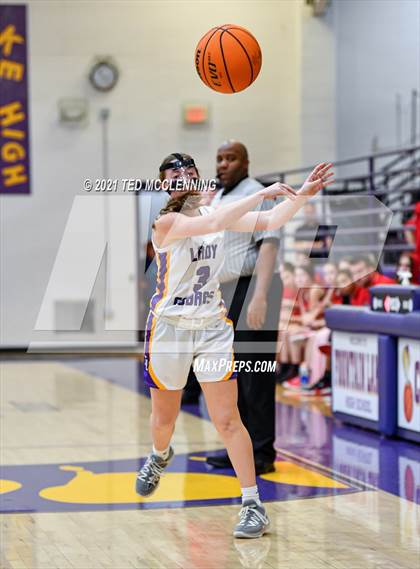 Thumbnail 2 in Cutter-Morning Star vs Fountain Lake  (Fountain Lake Christmas Classsic) photogallery.