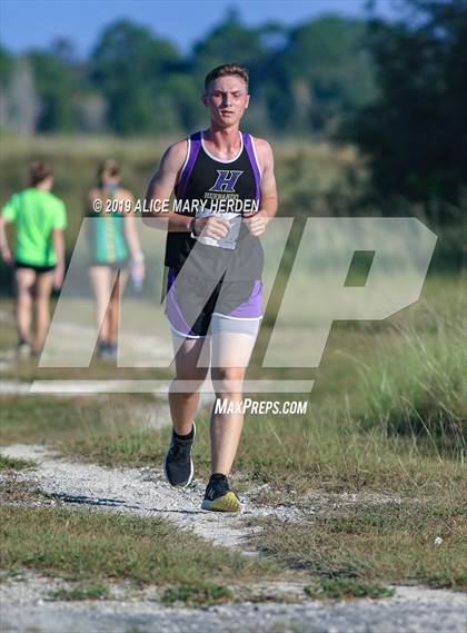 Thumbnail 1 in Weeki Wachee Invitational photogallery.