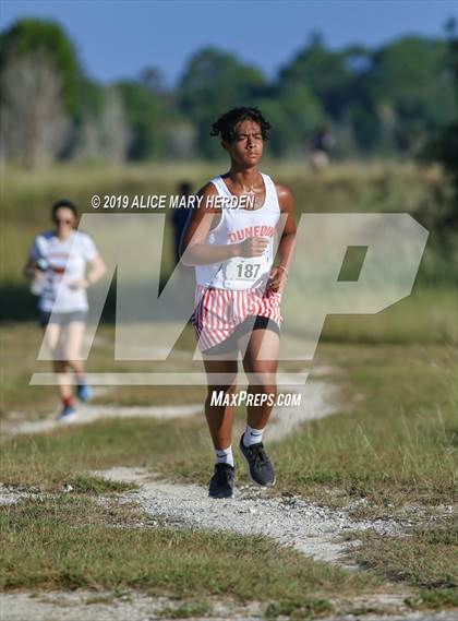 Thumbnail 3 in Weeki Wachee Invitational photogallery.