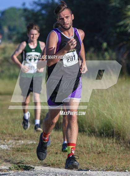 Thumbnail 3 in Weeki Wachee Invitational photogallery.