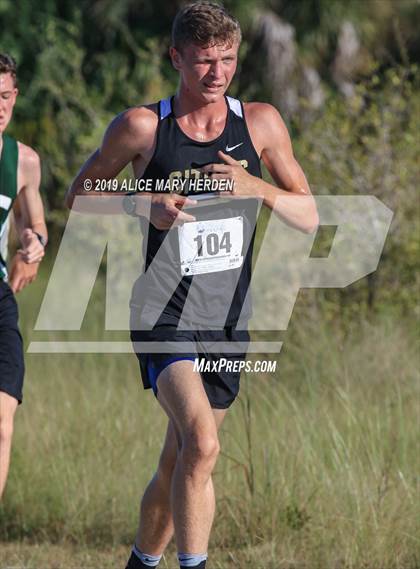 Thumbnail 1 in Weeki Wachee Invitational photogallery.