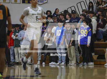 Thumbnail 1 in Notre Dame (SO) vs. Poly photogallery.