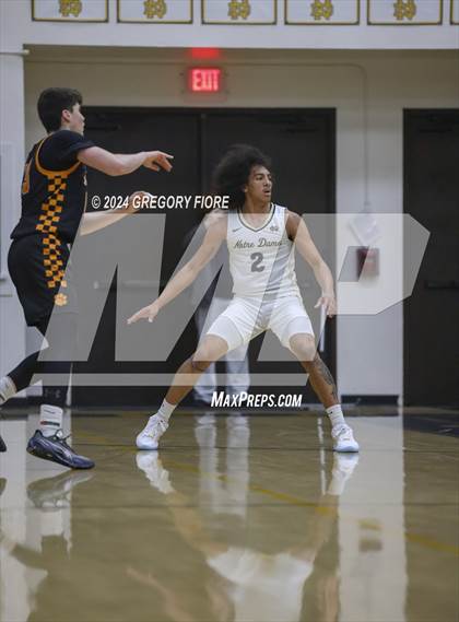 Thumbnail 2 in Notre Dame (SO) vs. Poly photogallery.