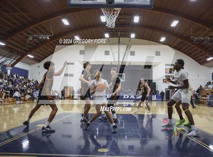 Thumbnail 1 in Notre Dame (SO) vs. Poly photogallery.