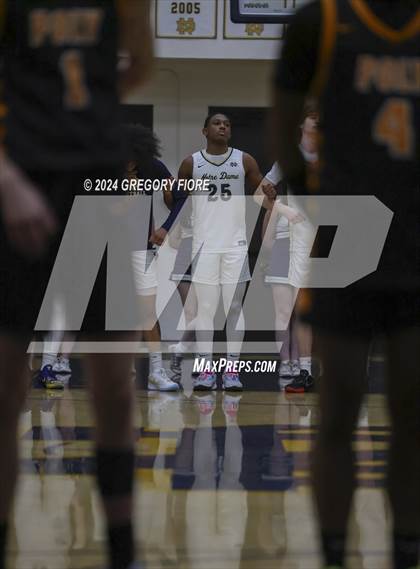 Thumbnail 1 in Notre Dame (SO) vs. Poly photogallery.