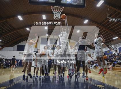 Thumbnail 2 in Notre Dame (SO) vs. Poly photogallery.