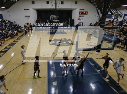 Thumbnail 3 in Notre Dame (SO) vs. Poly photogallery.