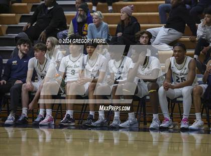 Thumbnail 3 in Notre Dame (SO) vs. Poly photogallery.