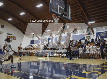 Thumbnail 2 in Notre Dame (SO) vs. Poly photogallery.