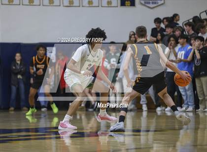 Thumbnail 3 in Notre Dame (SO) vs. Poly photogallery.