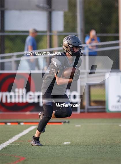 Thumbnail 1 in Tahoma @ Bonney Lake photogallery.