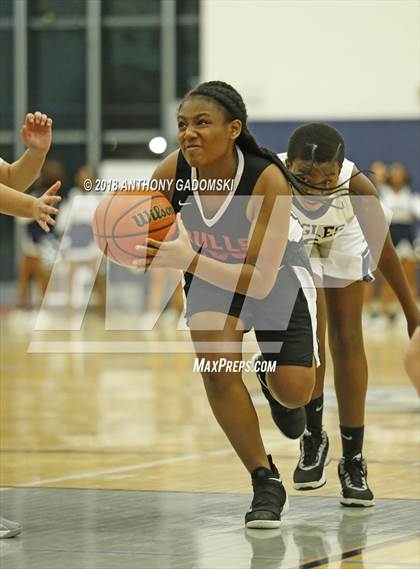 Thumbnail 3 in Bulls College Prep @ Jones photogallery.
