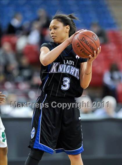 Thumbnail 2 in St. Mary's vs. Rialto (CIF State D2 Final) photogallery.
