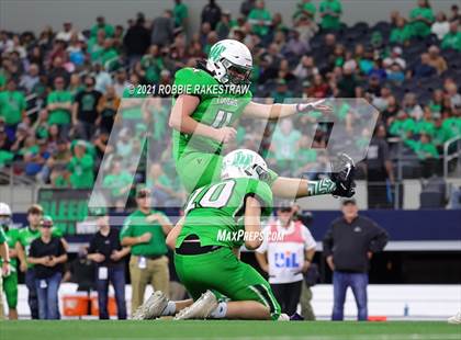 Thumbnail 1 in Westbrook vs. May (UIL Football 1A D1 Finals) photogallery.