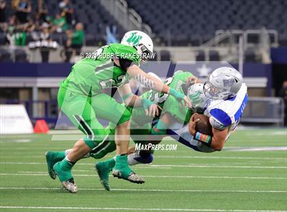 Thumbnail 2 in Westbrook vs. May (UIL Football 1A D1 Finals) photogallery.