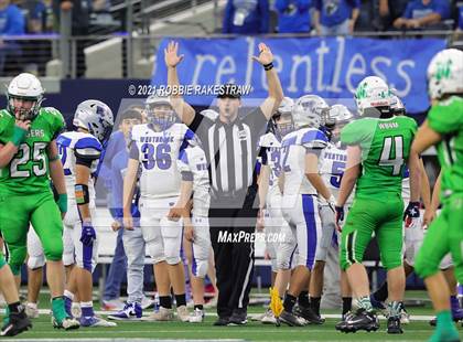 Thumbnail 3 in Westbrook vs. May (UIL Football 1A D1 Finals) photogallery.