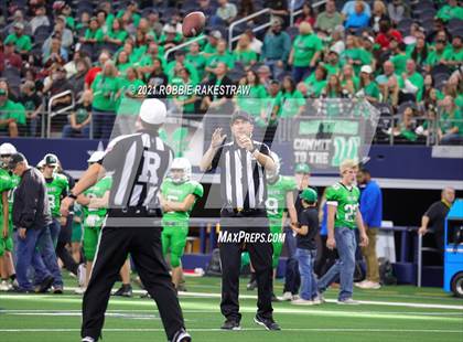 Thumbnail 1 in Westbrook vs. May (UIL Football 1A D1 Finals) photogallery.