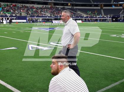 Thumbnail 2 in Westbrook vs. May (UIL Football 1A D1 Finals) photogallery.