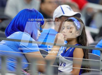 Thumbnail 3 in Westbrook vs. May (UIL Football 1A D1 Finals) photogallery.