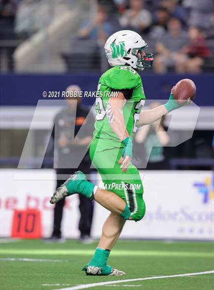 Thumbnail 1 in Westbrook vs. May (UIL Football 1A D1 Finals) photogallery.