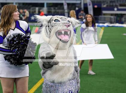 Thumbnail 2 in Westbrook vs. May (UIL Football 1A D1 Finals) photogallery.
