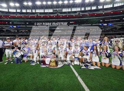 Thumbnail 1 in Westbrook vs. May (UIL Football 1A D1 Finals) photogallery.