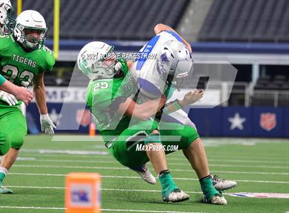 Thumbnail 2 in Westbrook vs. May (UIL Football 1A D1 Finals) photogallery.