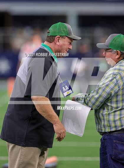Thumbnail 2 in Westbrook vs. May (UIL Football 1A D1 Finals) photogallery.