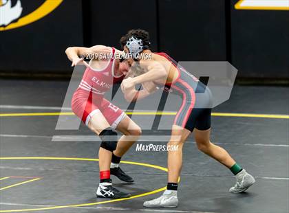 Thumbnail 3 in Fremont Varsity Wrestling Invitational photogallery.