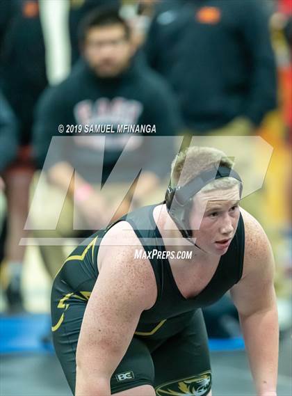 Thumbnail 2 in Fremont Varsity Wrestling Invitational photogallery.