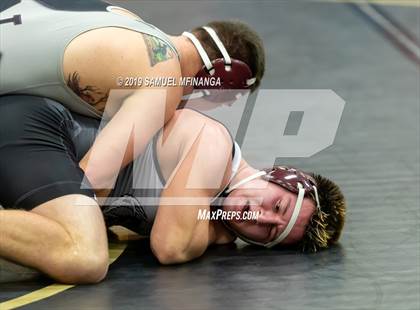 Thumbnail 2 in Fremont Varsity Wrestling Invitational photogallery.