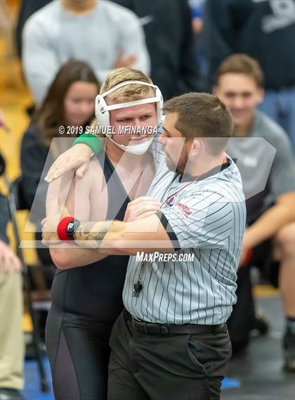 Thumbnail 2 in Fremont Varsity Wrestling Invitational photogallery.