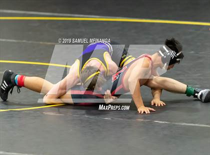 Thumbnail 2 in Fremont Varsity Wrestling Invitational photogallery.