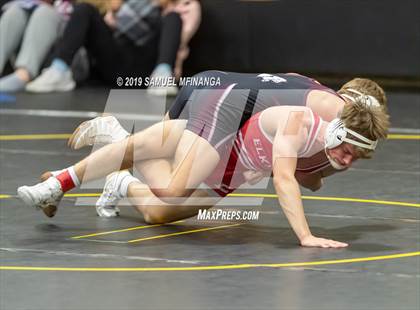 Thumbnail 1 in Fremont Varsity Wrestling Invitational photogallery.