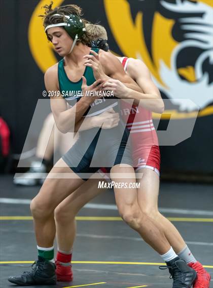 Thumbnail 2 in Fremont Varsity Wrestling Invitational photogallery.