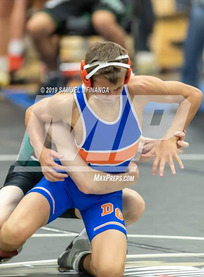 Thumbnail 1 in Fremont Varsity Wrestling Invitational photogallery.
