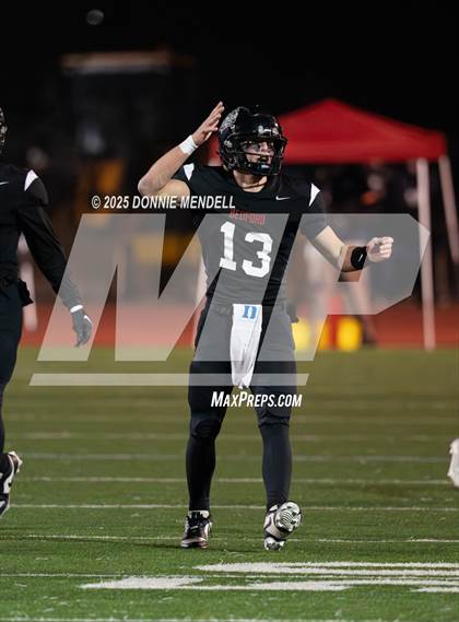 Thumbnail 2 in Bedford vs. Nashua South (NHIAA D1 Semifinals) photogallery.